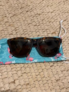 Tortoiseshell Goodr running Sunglasses in Tortoiseshell